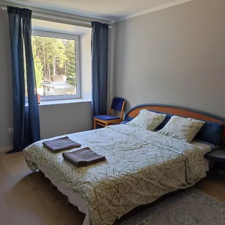 Vormsi Ohvitseride Maja Korter Nr 5 *