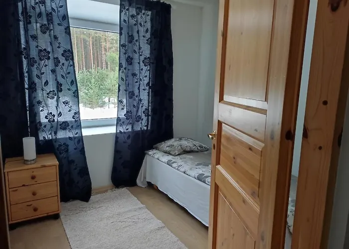 Apartman Vormsi Ohvitseride Maja Korter Nr 5 Hullo