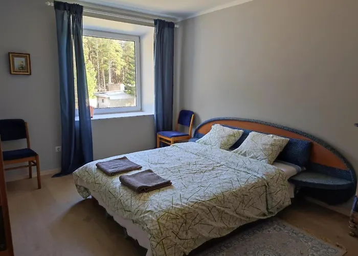 Vormsi Ohvitseride Maja Korter Nr 5 *